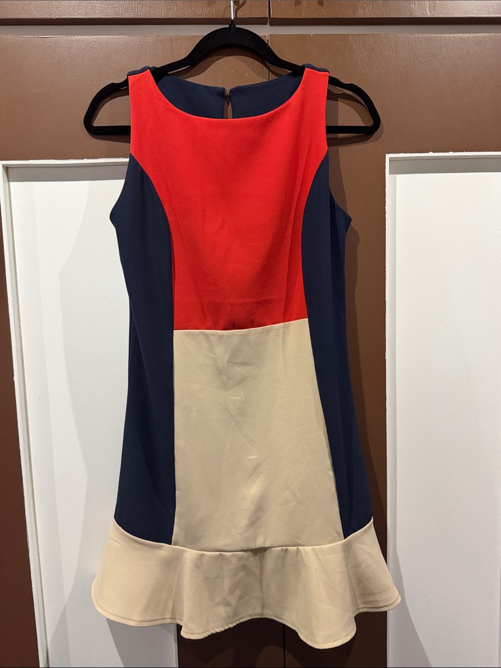 Colorblock Sleeveless Shift Dress in Red, Navy & Cream